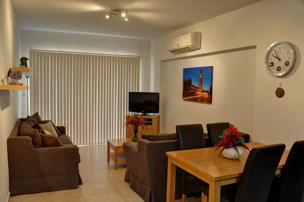Aphrodite Sands Resort 24/50