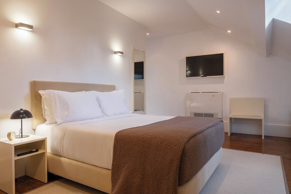 CHARMING HOUSE MARQUES 2 - CEDOFEITA 23/73