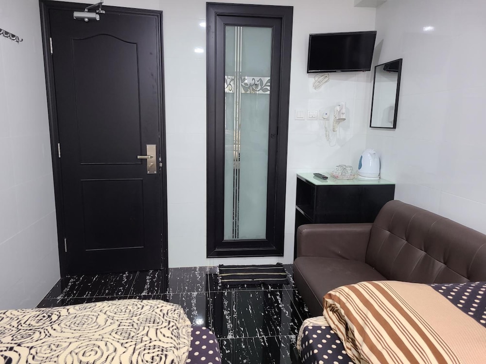 Hostel 16 26/46