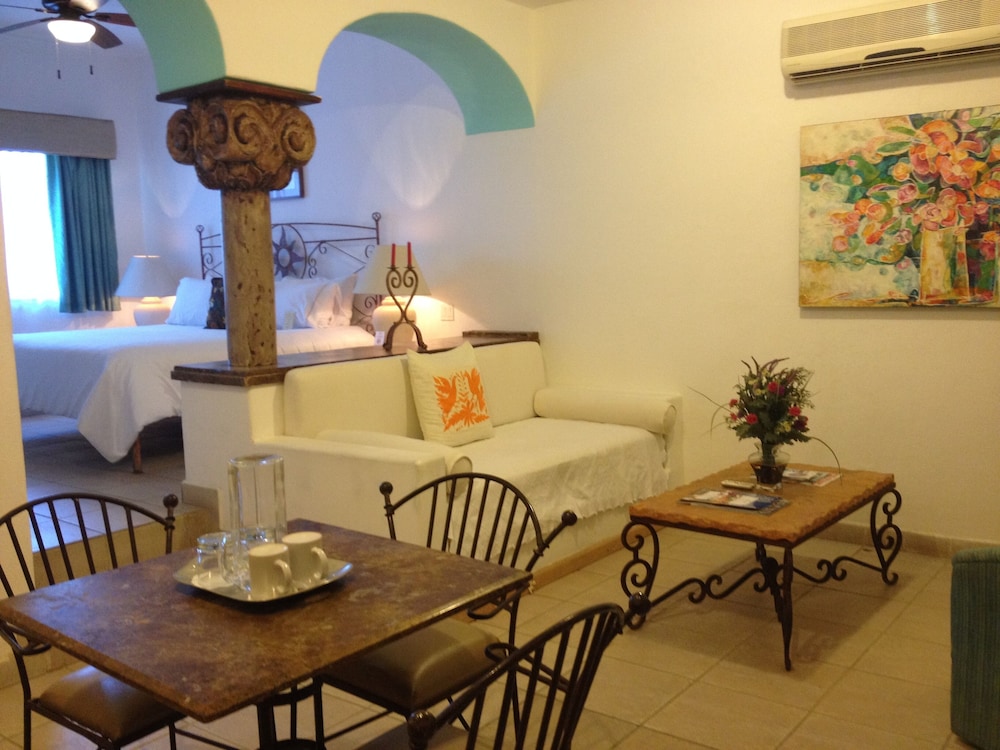 El Encanto Inn Hotel Spa And Suites 27/43