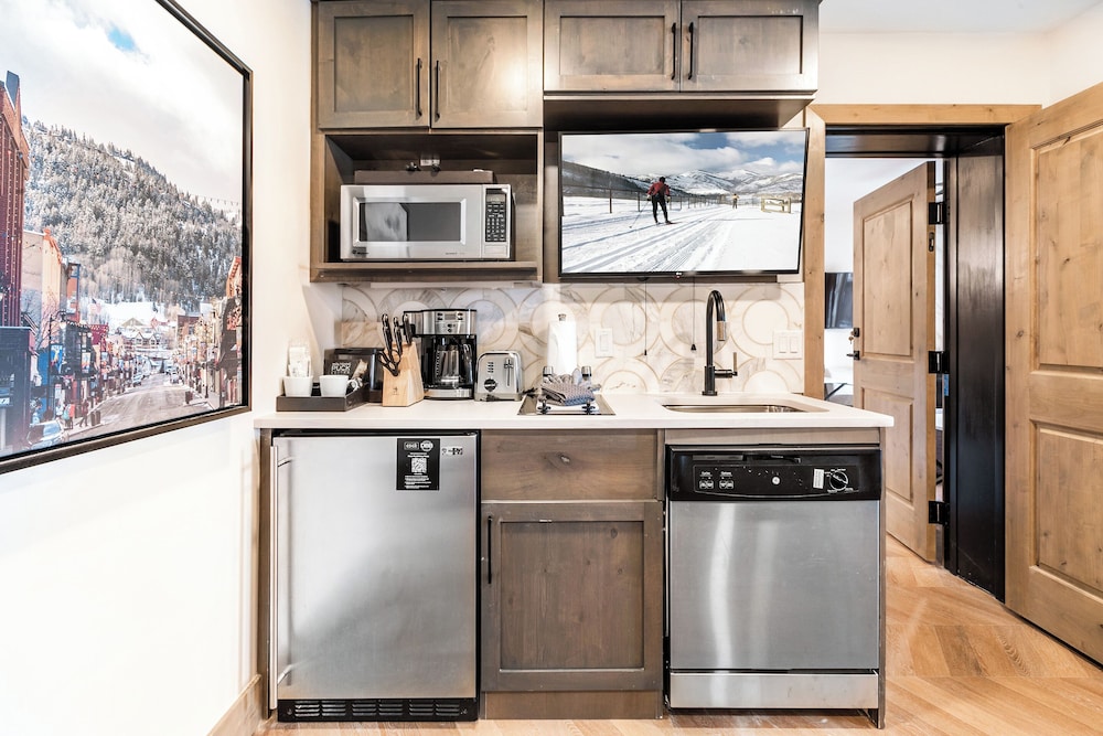 Canyons Village Condos By All Seasons Resort Lodging 14/66