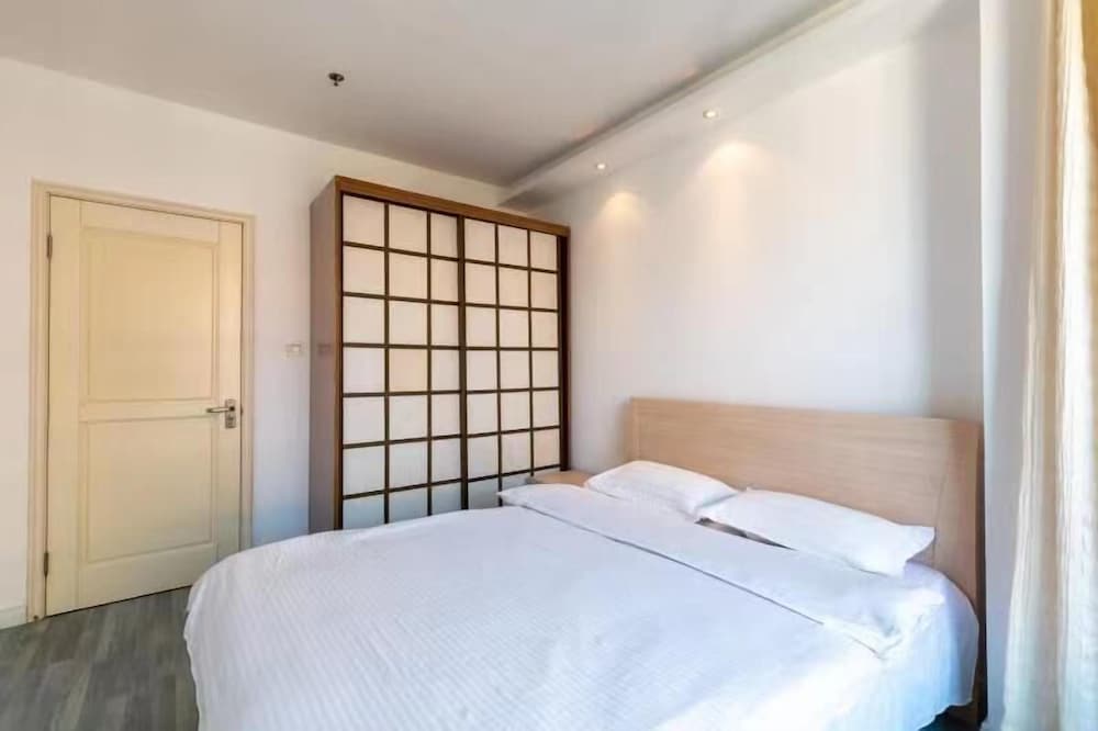 Dalian Xiuzhu Building Apartment 14/50