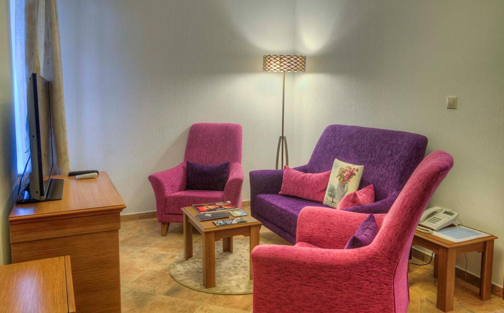 River inn Resort & SPA Nabran 36/58