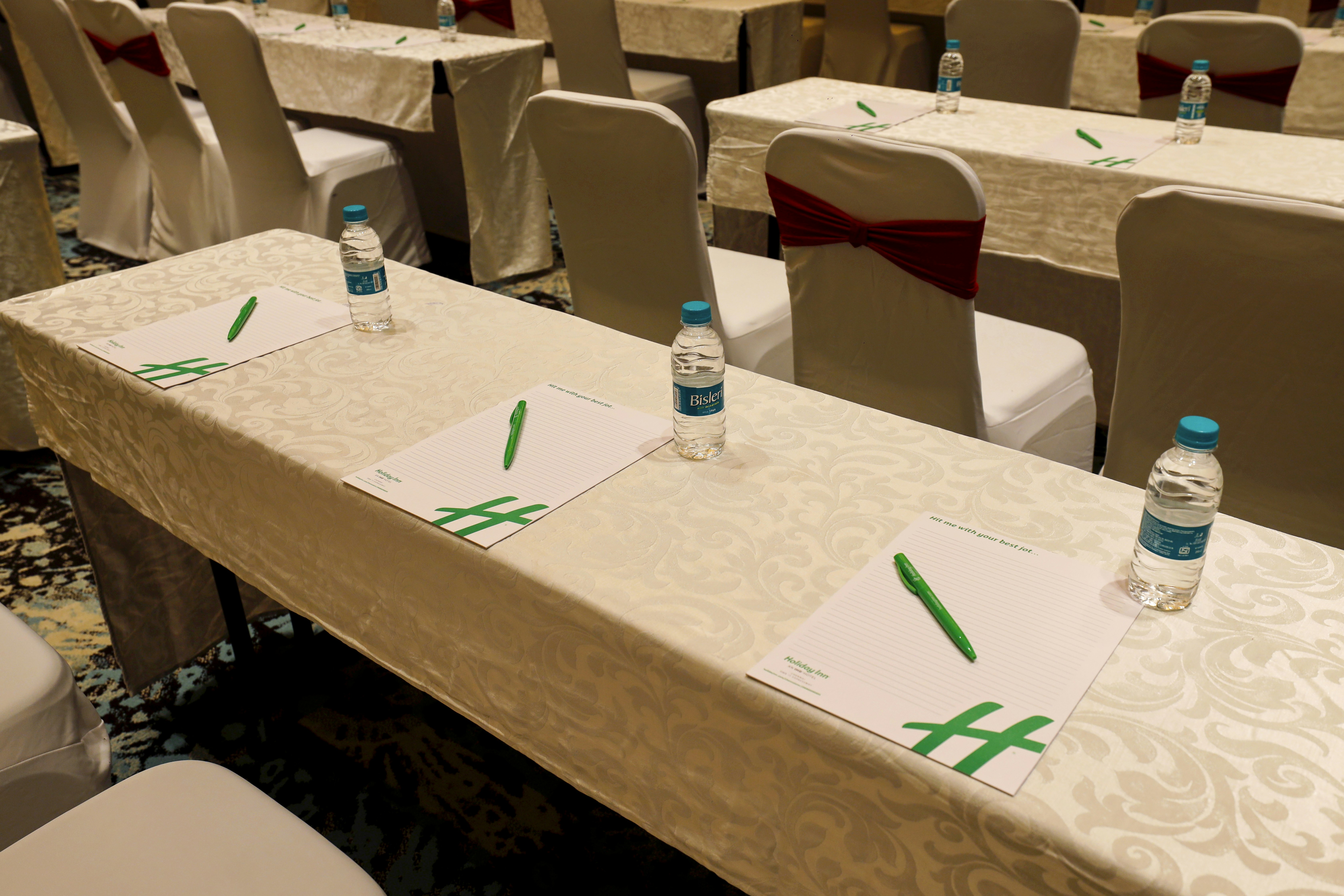 HOLIDAY INN CHENNAI OMR IT EXPRESSWAY 52/76