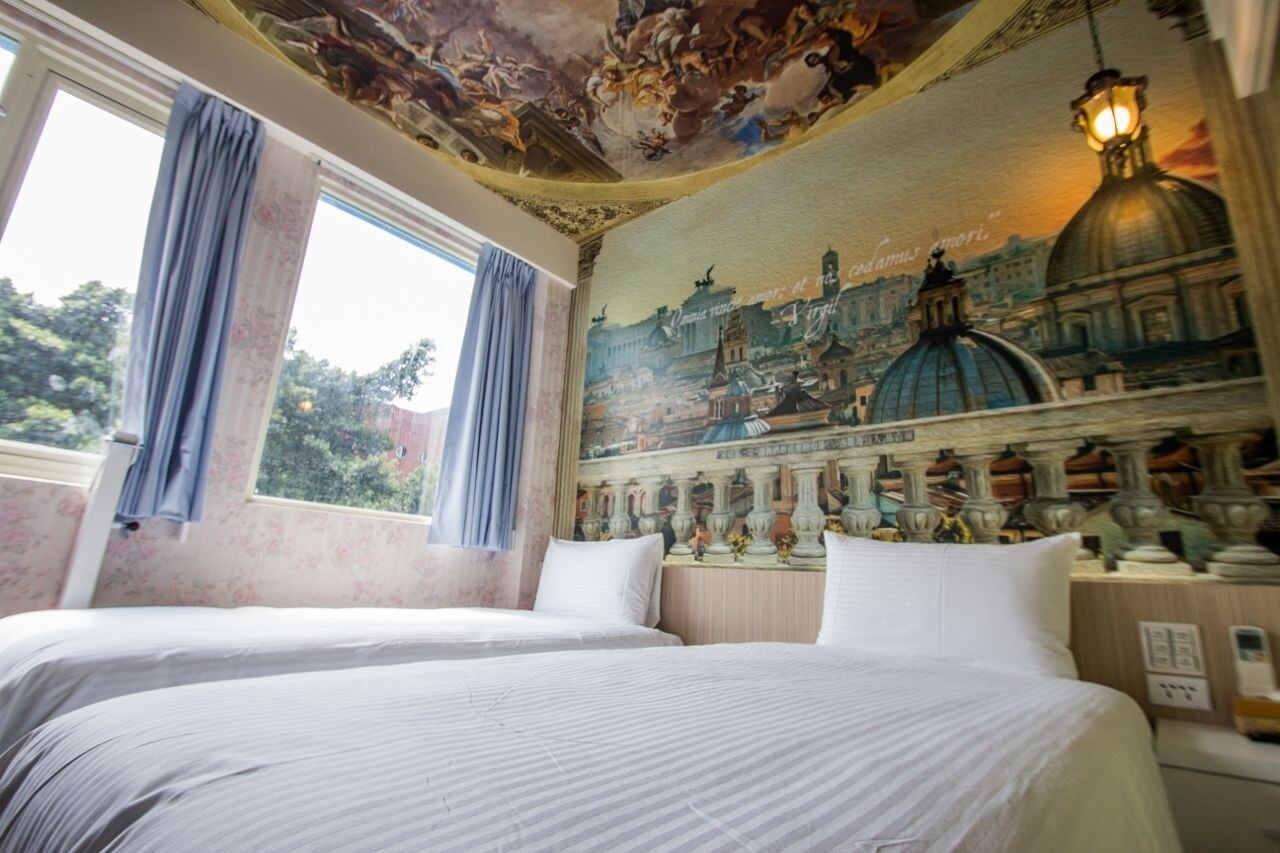 SUPERIOR, DOUBLE BED