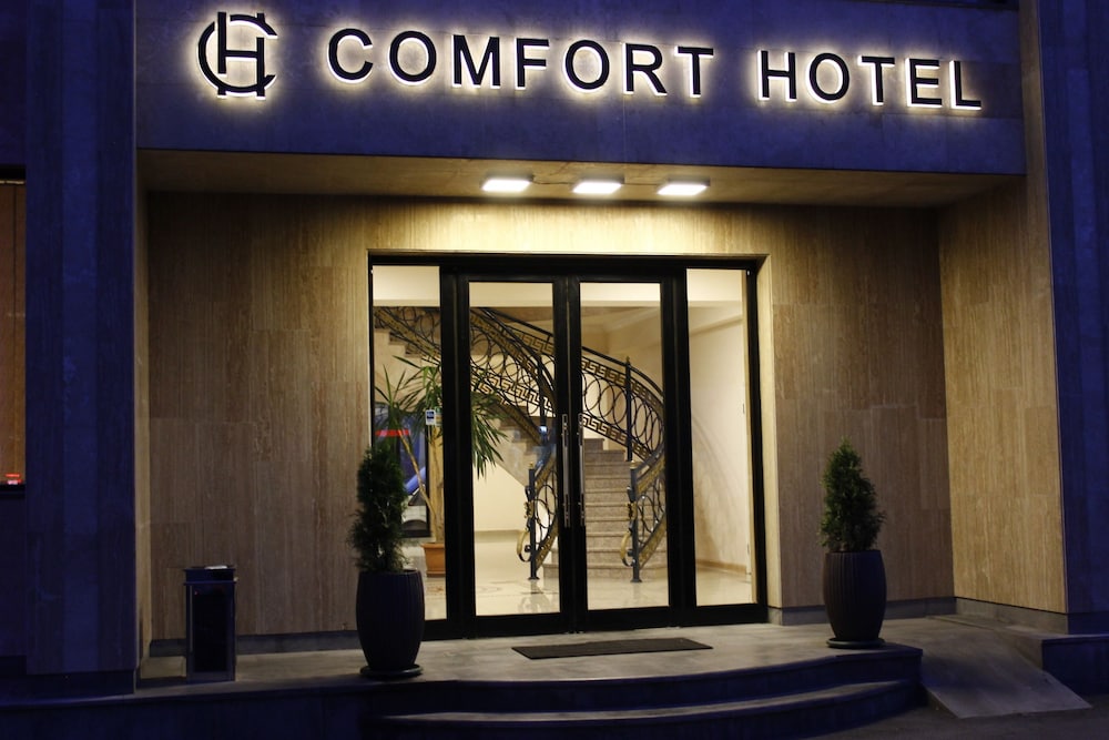 Comfort Hotel 5/50