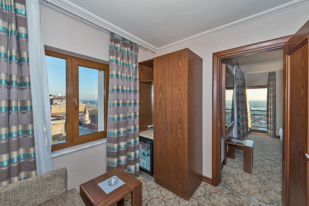 Bekdas Hotel Deluxe And Spa 49/50
