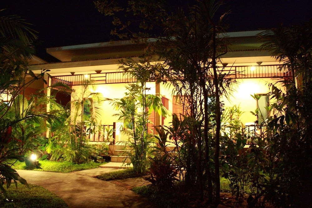 Bida Daree Resort 35/36