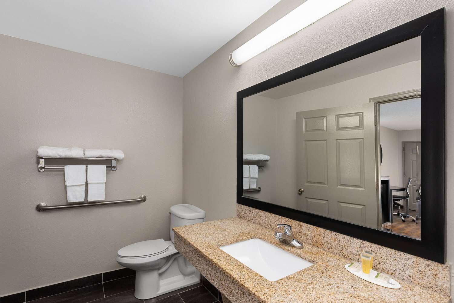 Days Inn by Wyndham Childersburg/Sylacauga 20/22