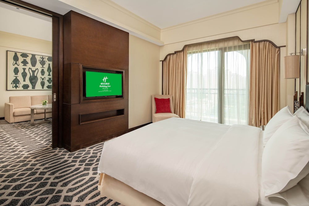 Holiday Inn Guangzhou Airport Zone 13/70