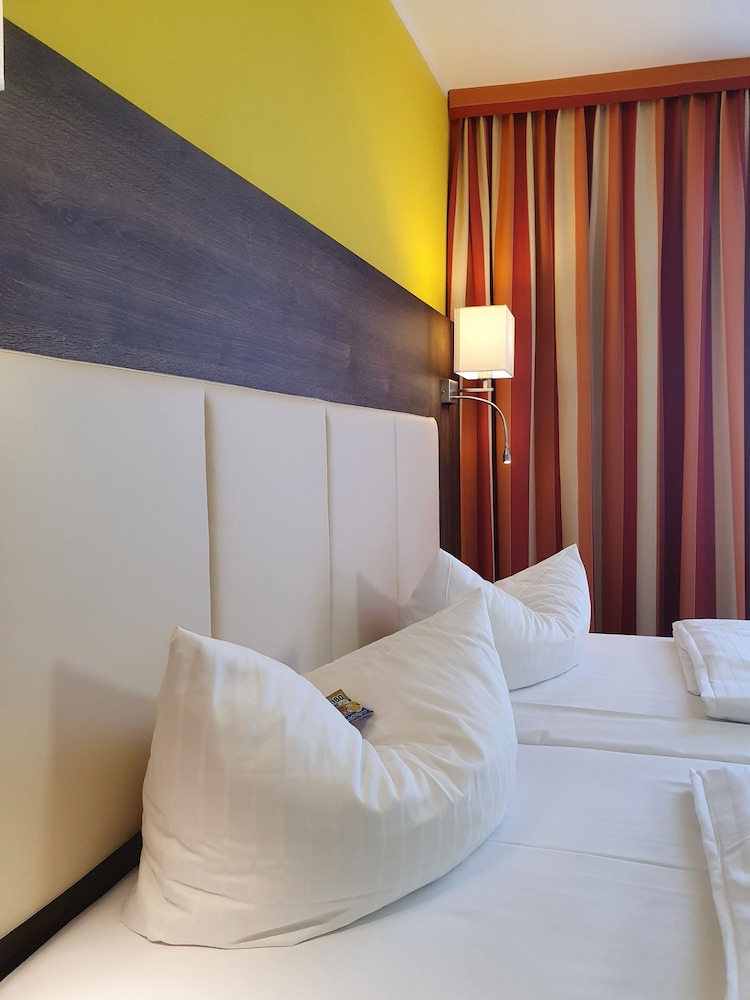 Invite Hotel Nurnberg City 17/33