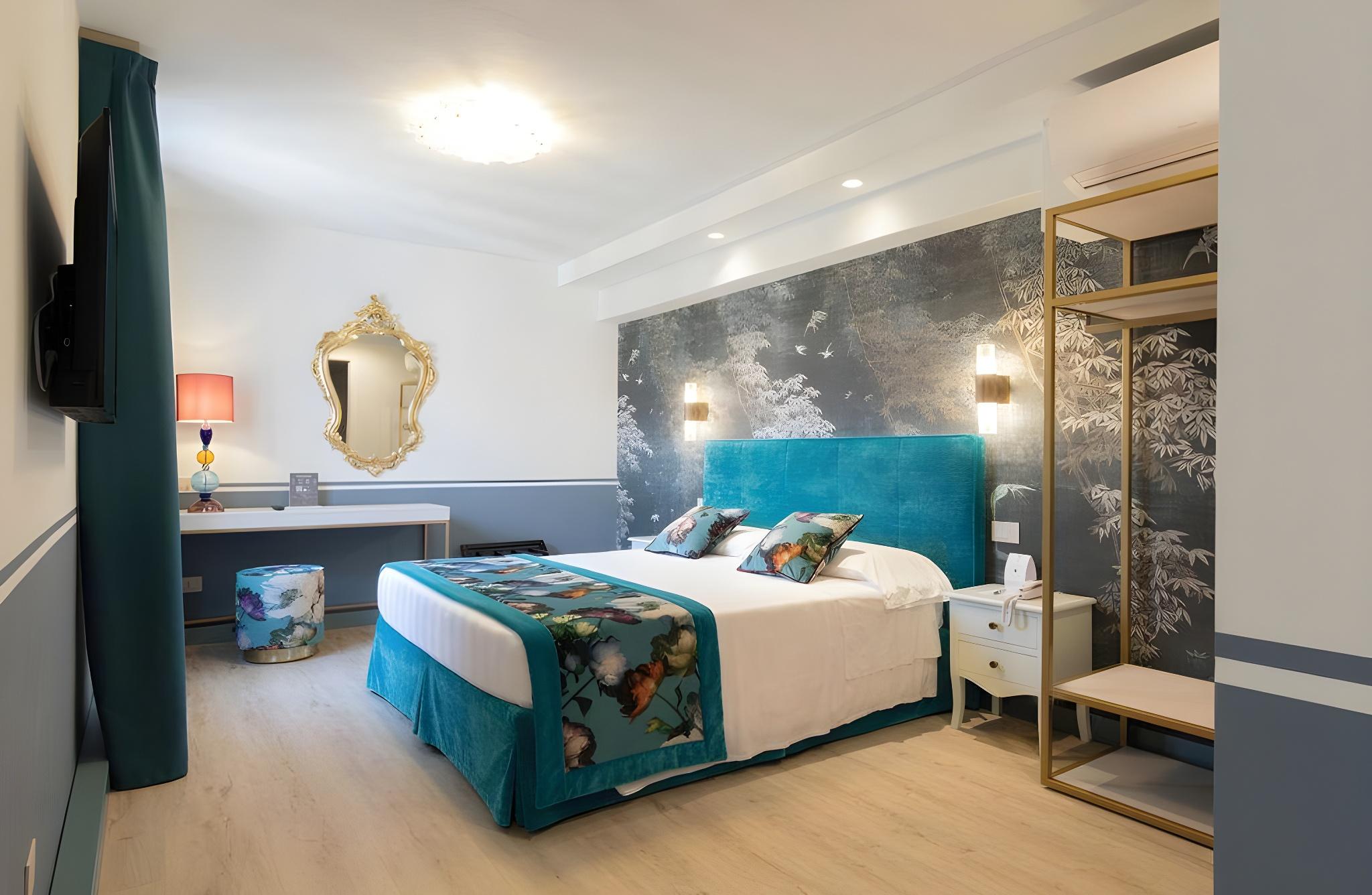 Roof Top, Junior Suite, Double or Twin Bed