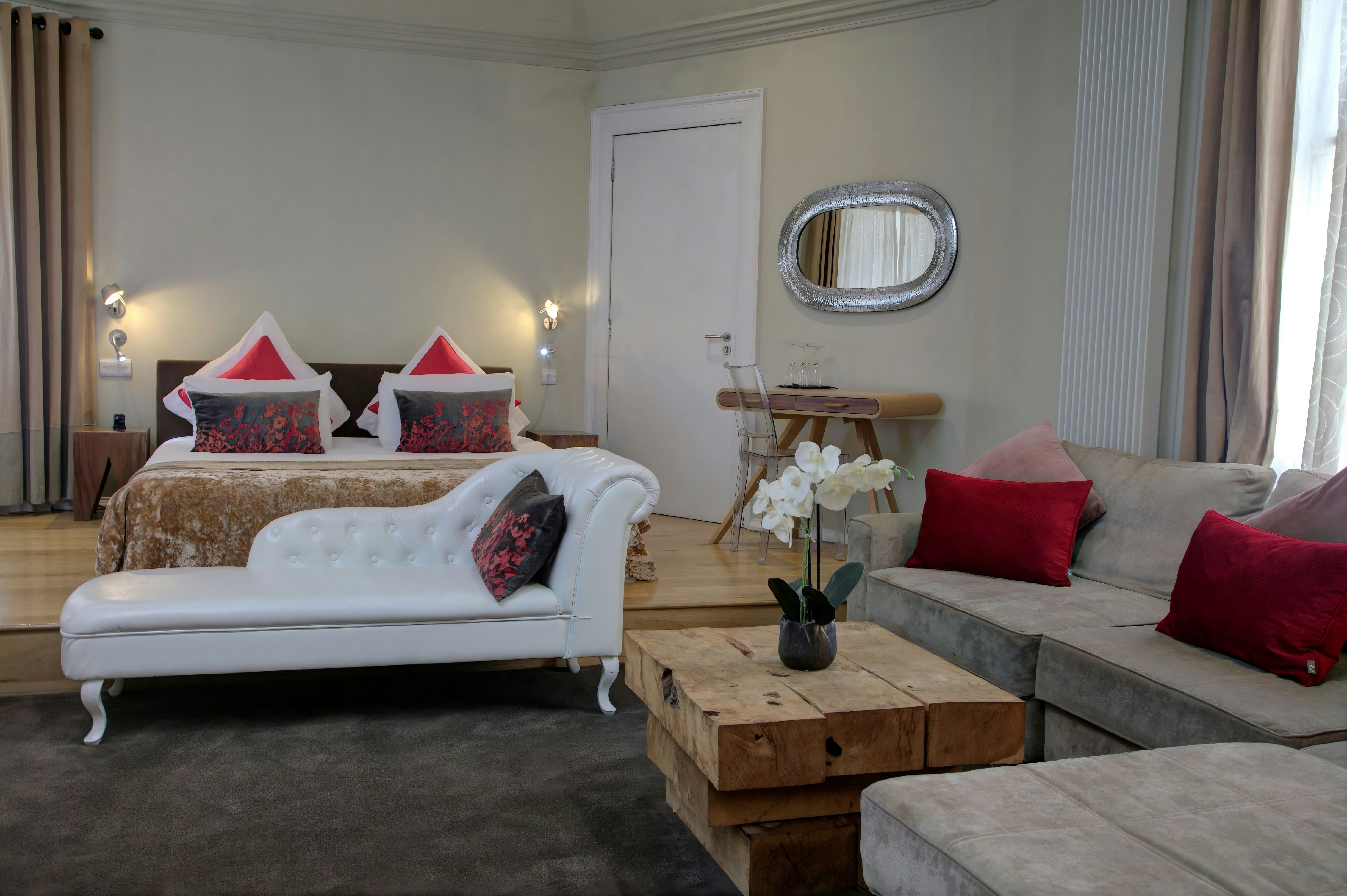 Carmelite Hotel 26/50