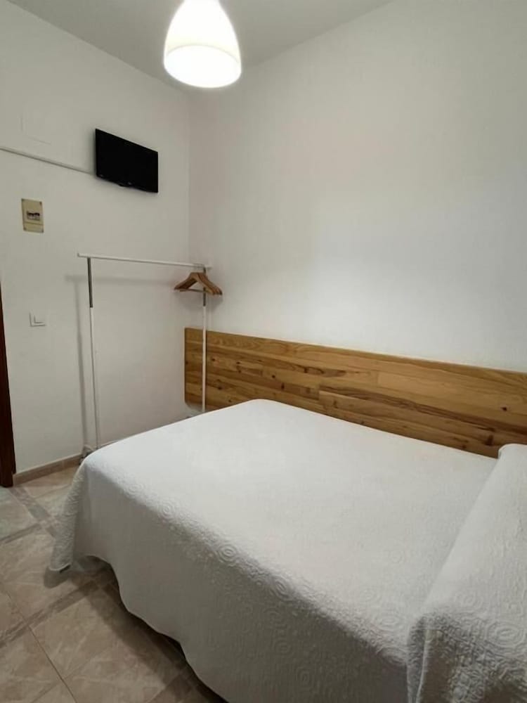 Hostal Barbate 14/50
