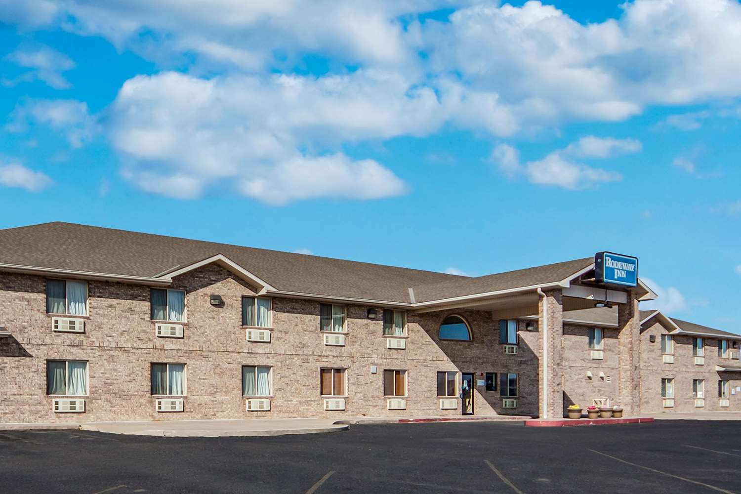 Super 8 by Wyndham Cozad 24/24