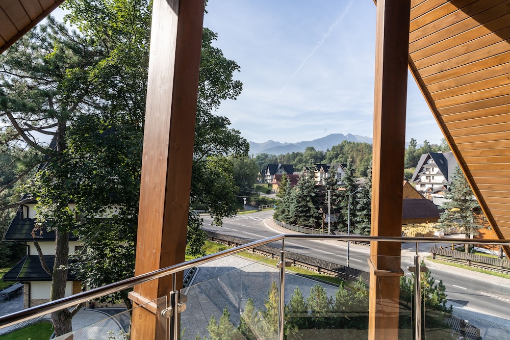 Harenda Residence 22/42
