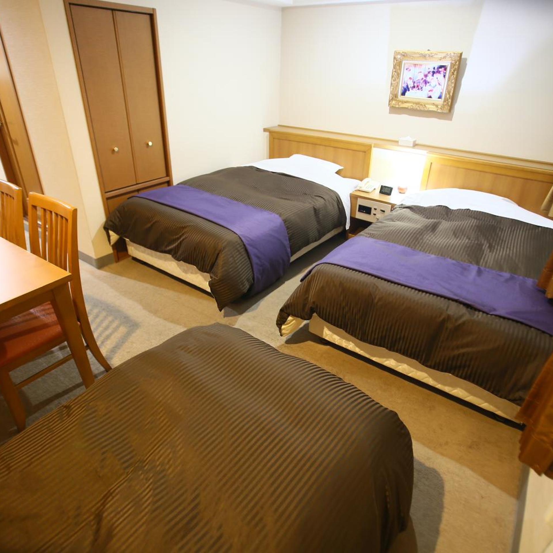 Hotel 1-2-3 Maebashi Mercury 19/50