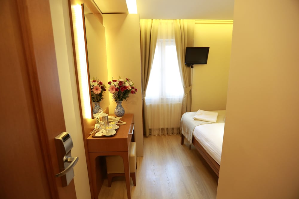 Sirkeci Park Hotel 27/68