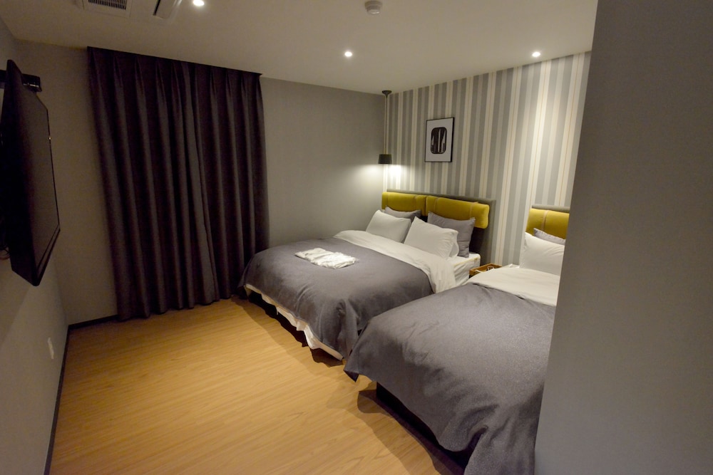 Brown Dot Hotel Masan 16/50