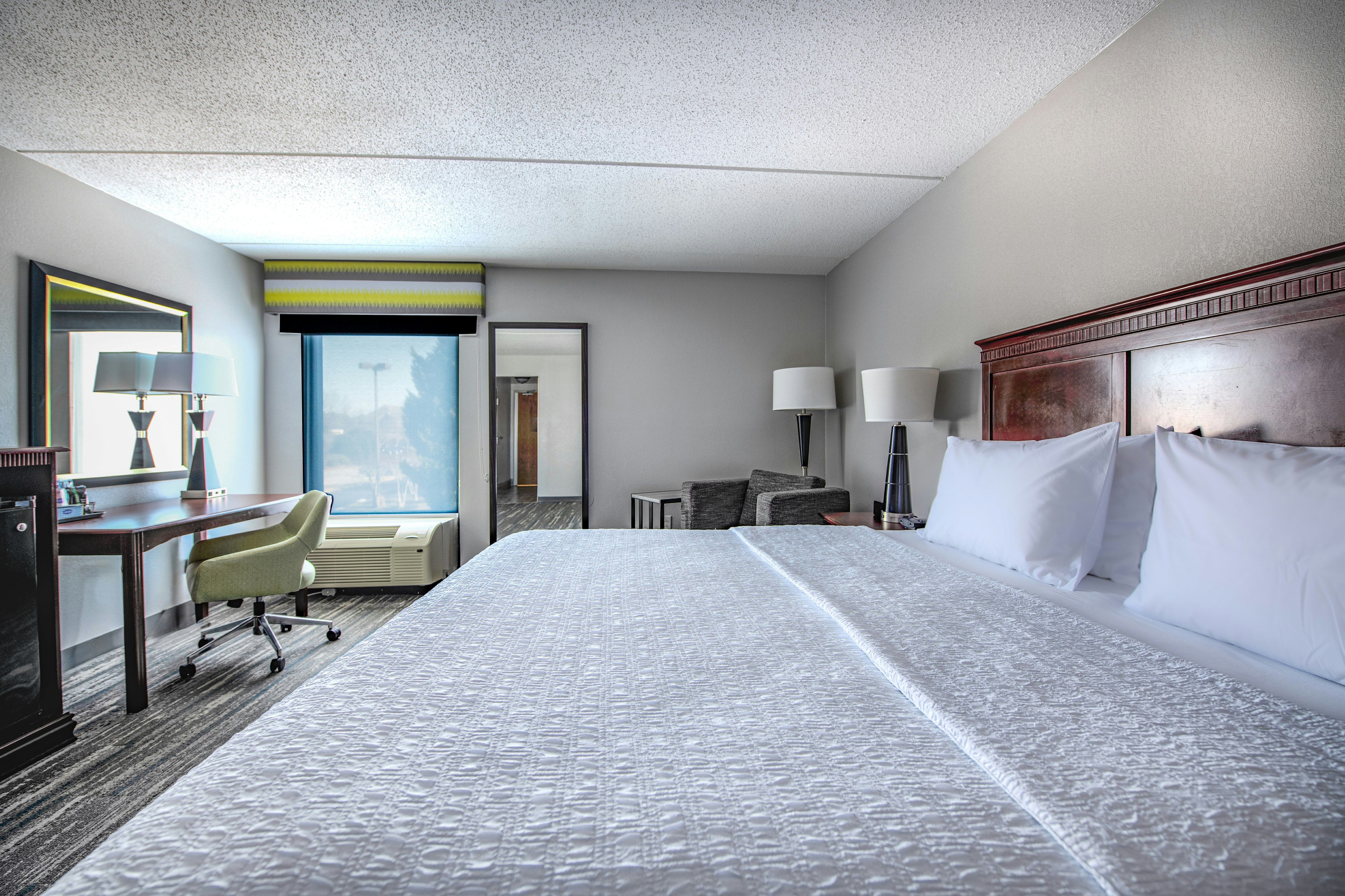 غرفة بسرير كينج، Hampton Inn Newport News-Yorktown 3/10