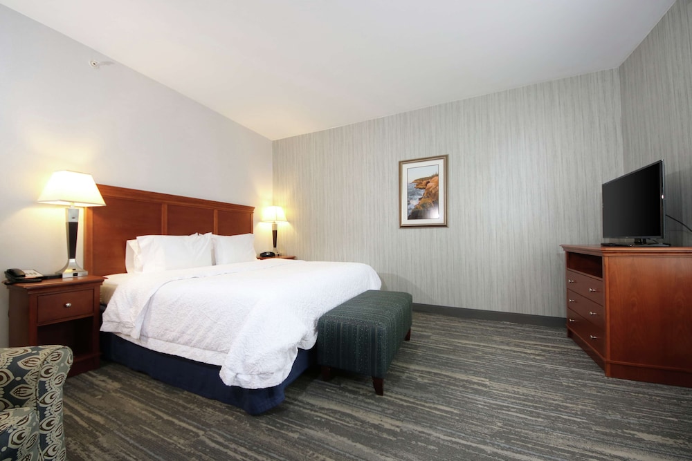 Hampton Inn Ellsworth/Bar Harbor 16/41