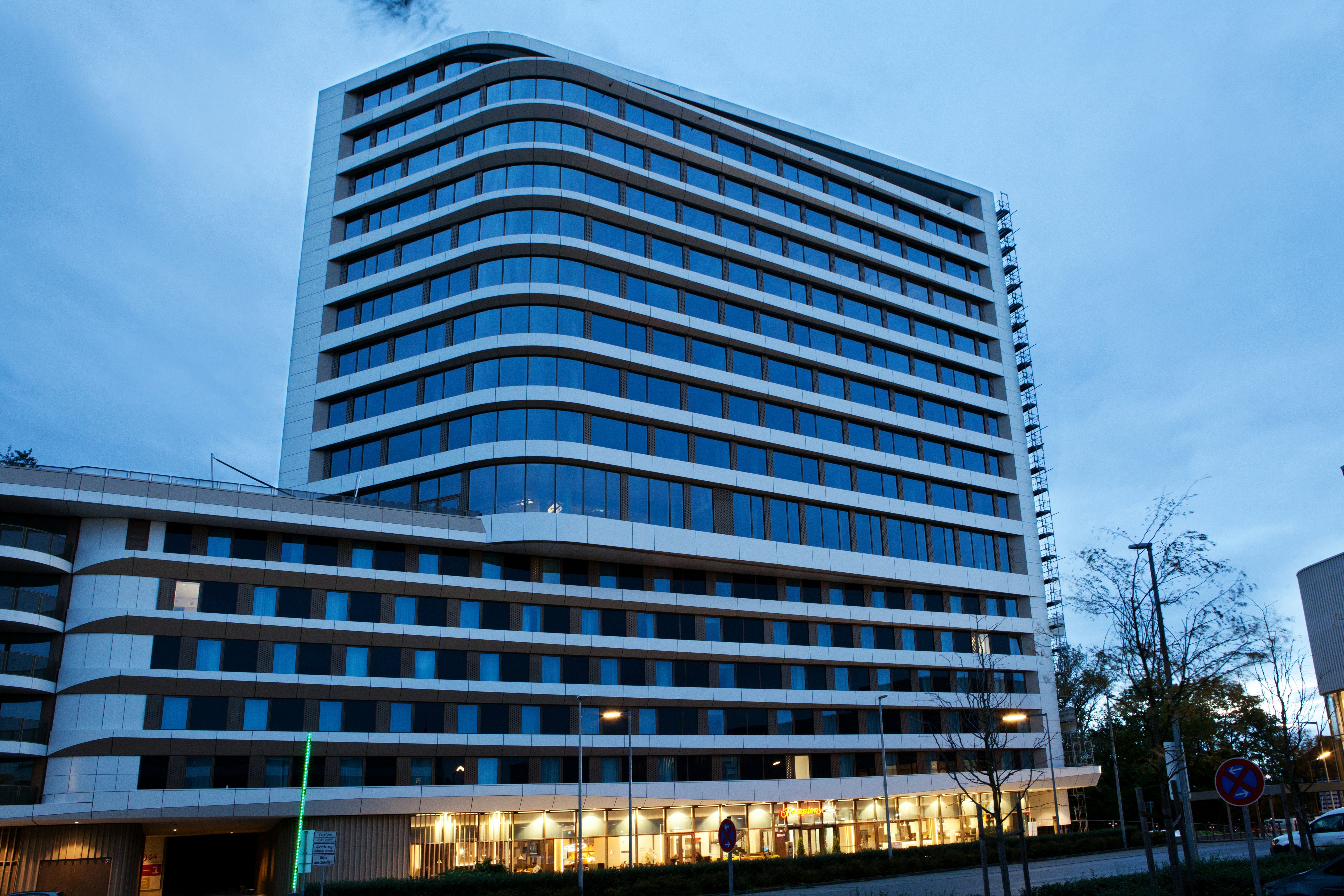 Hampton By Hilton Munich City Center East 8/77
