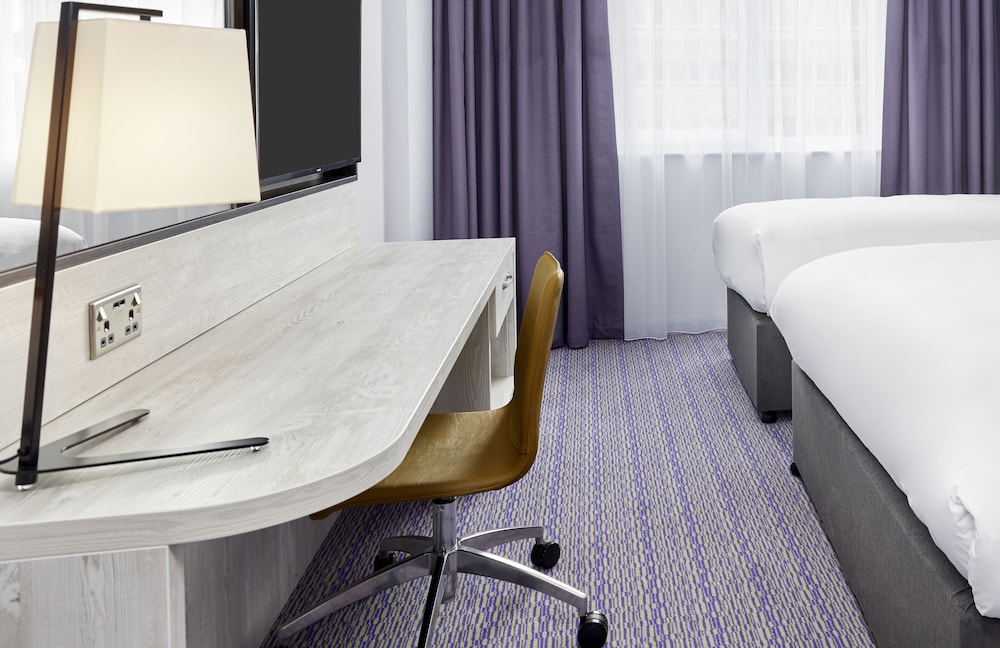 Leonardo Hotel Swindon 40/44