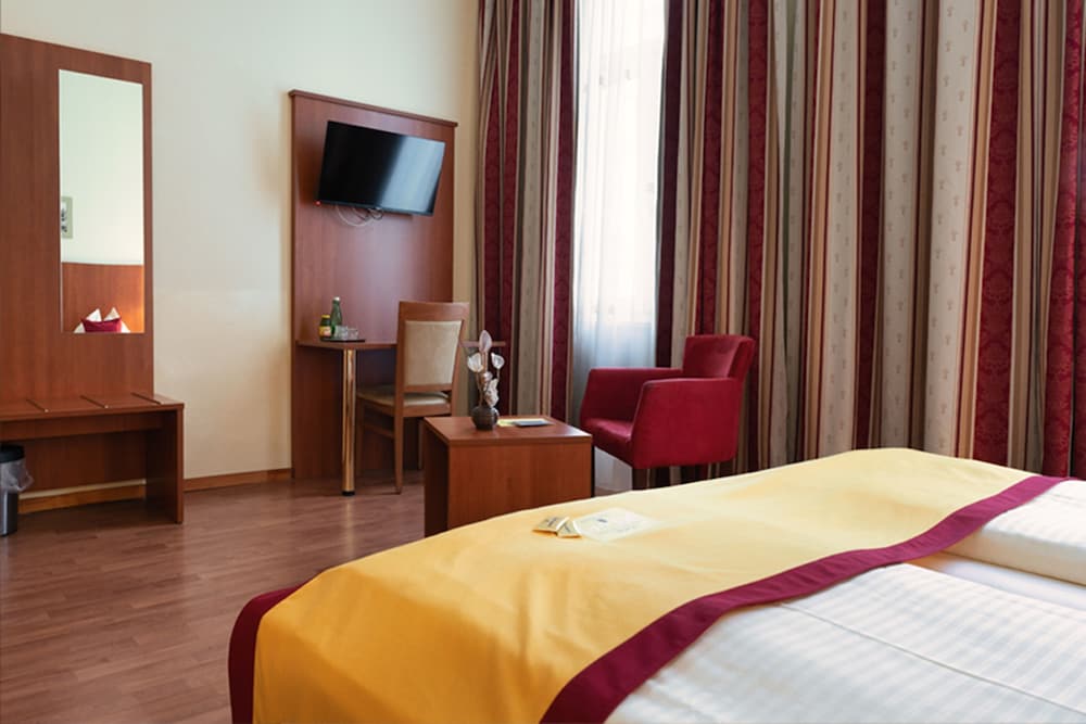 Mozart Hotel 26/60