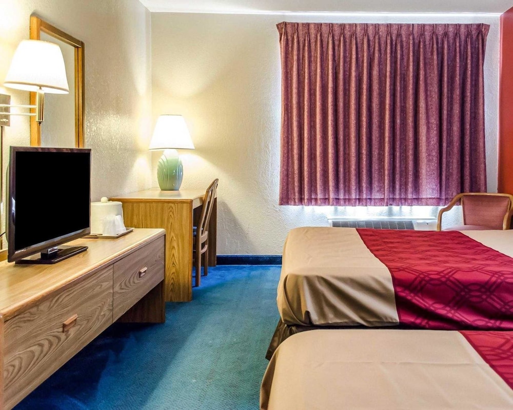 Rodeway Inn Wormleysburg - Harrisburg 22/35