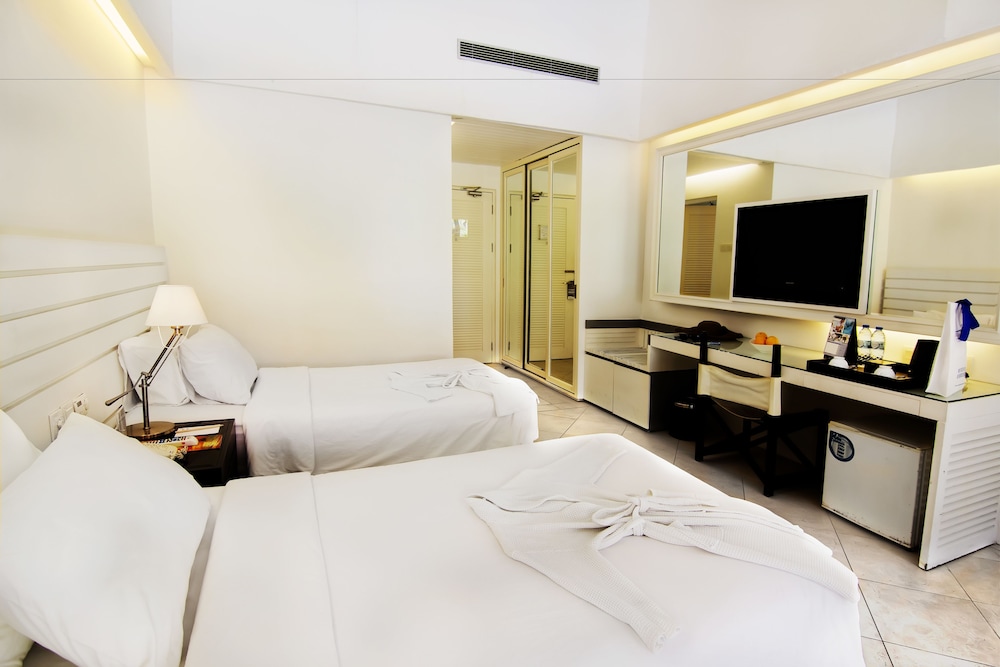 Nongsa Point Marina Resort 5/72