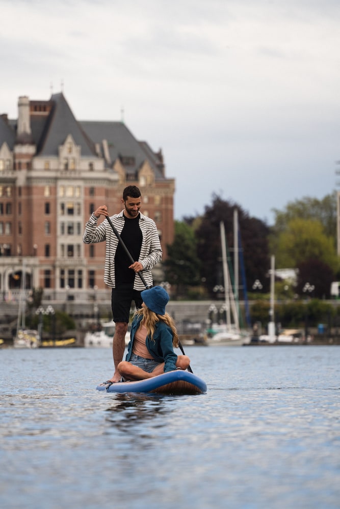 Fairmont Empress Hotel 73/75