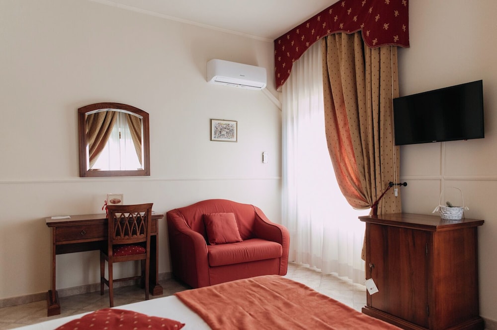 Hotel Il Cavalier D Arpino 34/62