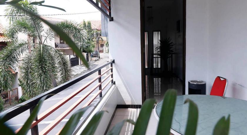 Reddoorz Plus Near Undip Tembalang 6/47