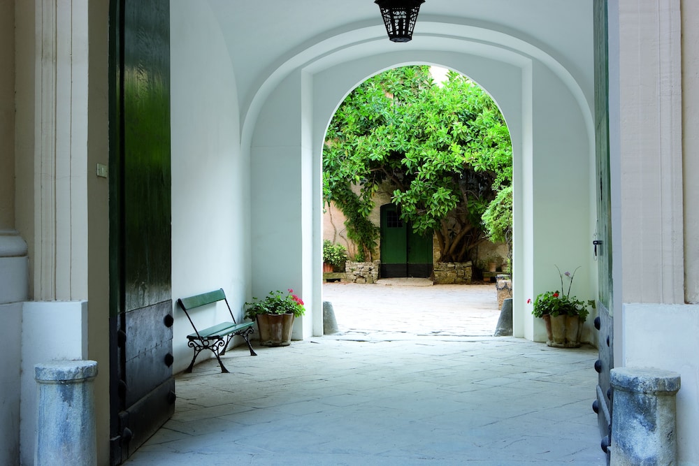 PALAZZO BELMONTE 26/73