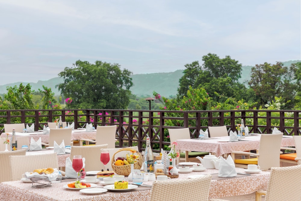 Aamaghati Wildlife Resort, Ranthambore 52/66