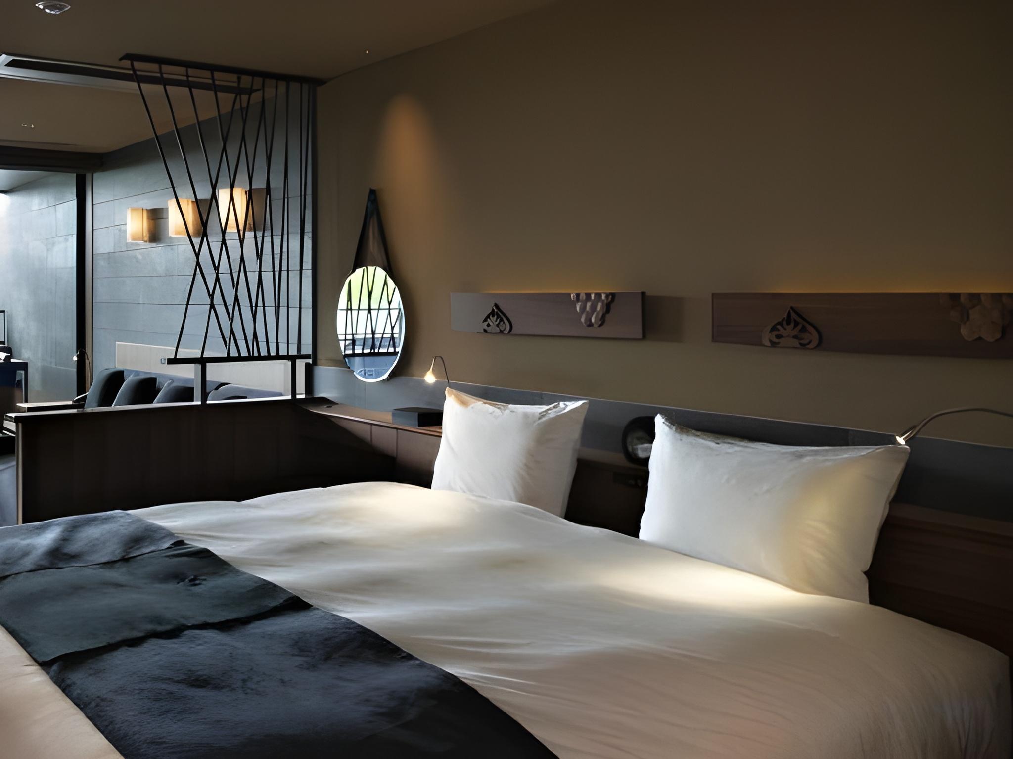 Sky, Resort, Suite, King Bed