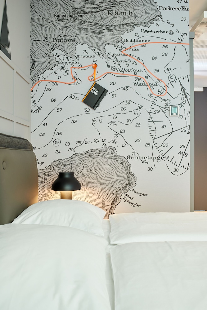 Unique by ATLANTIC Hotels Kiel 4/36