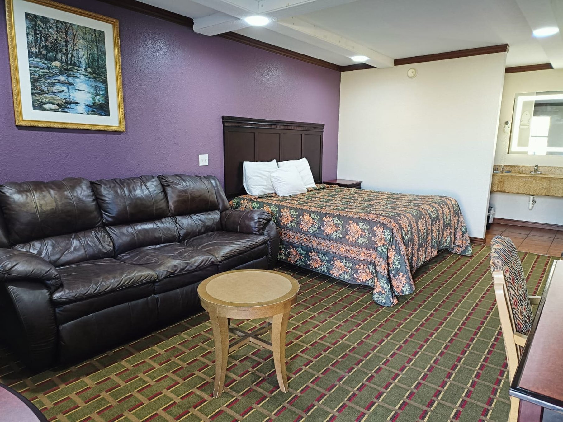 American Inn & Suites By Capital O Victoria US-59 11/26