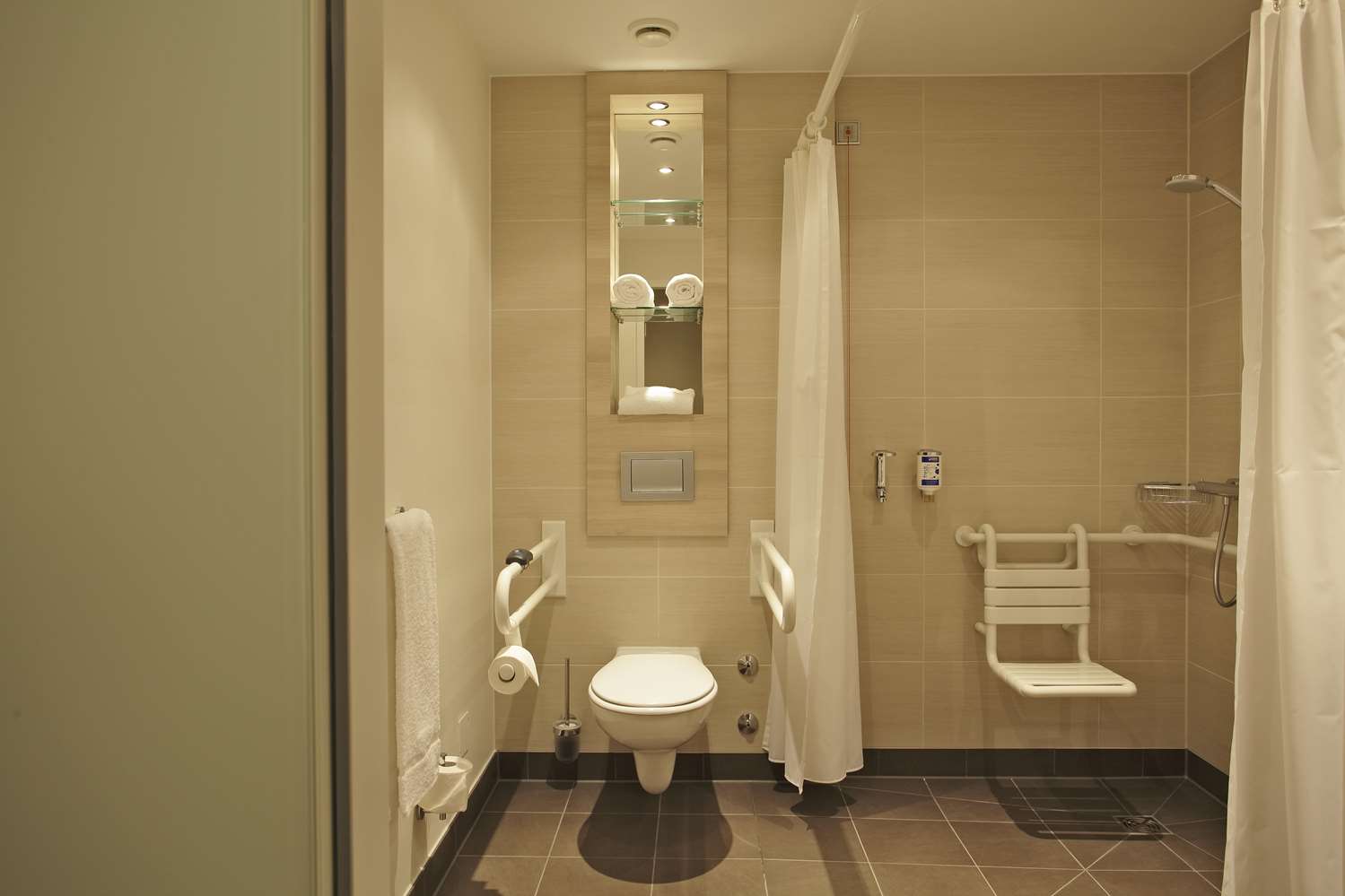 Leonardo Smart Hotel Berlin Alexanderplatz 29/29