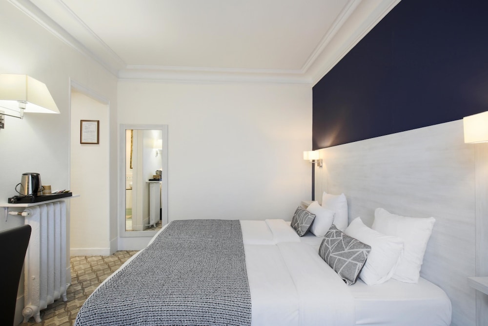 STANDARD, DOUBLE OR TWIN BED