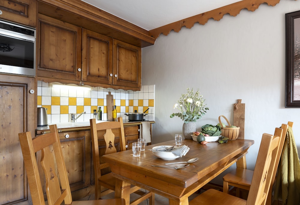 PREMIUM RESIDENCE LES FERMES DU SOLEIL 38/49