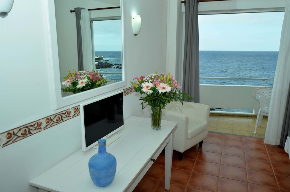 Silken Saaj Maar - Adults Only 37/56