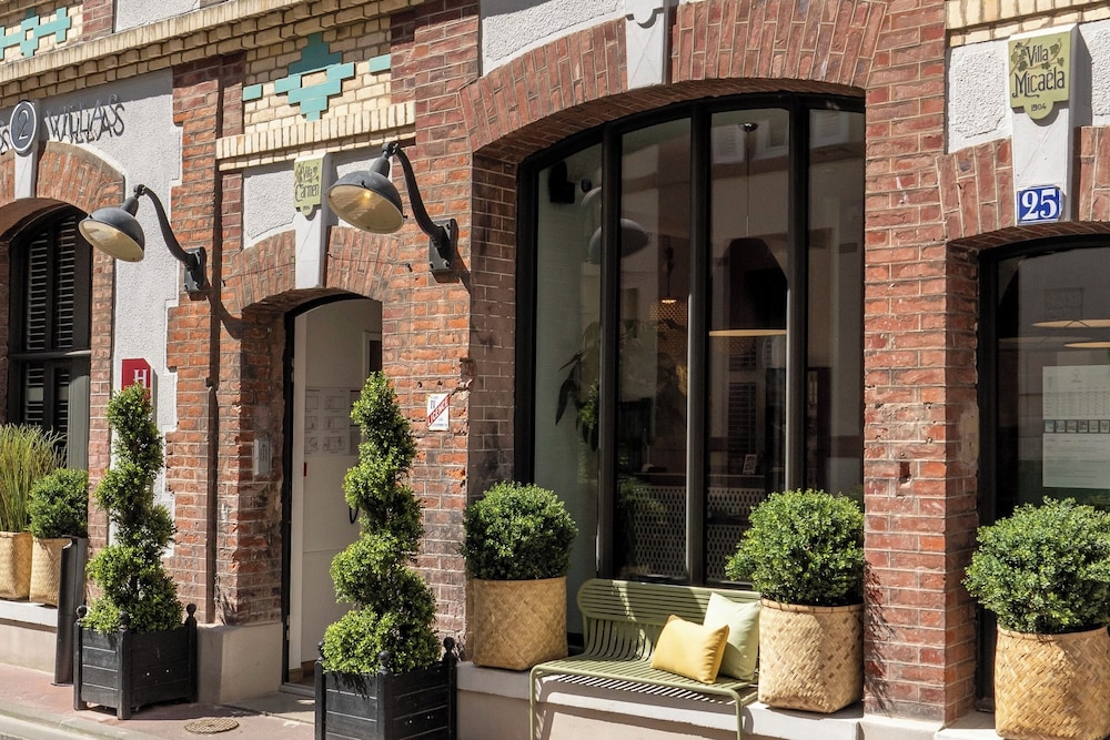 Hotel Les 2 Villas 4/50