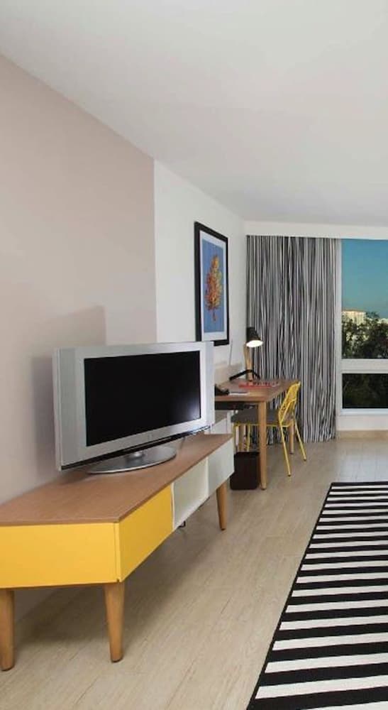 Warwick Paradise Island Bahamas - Adults Only 45/72