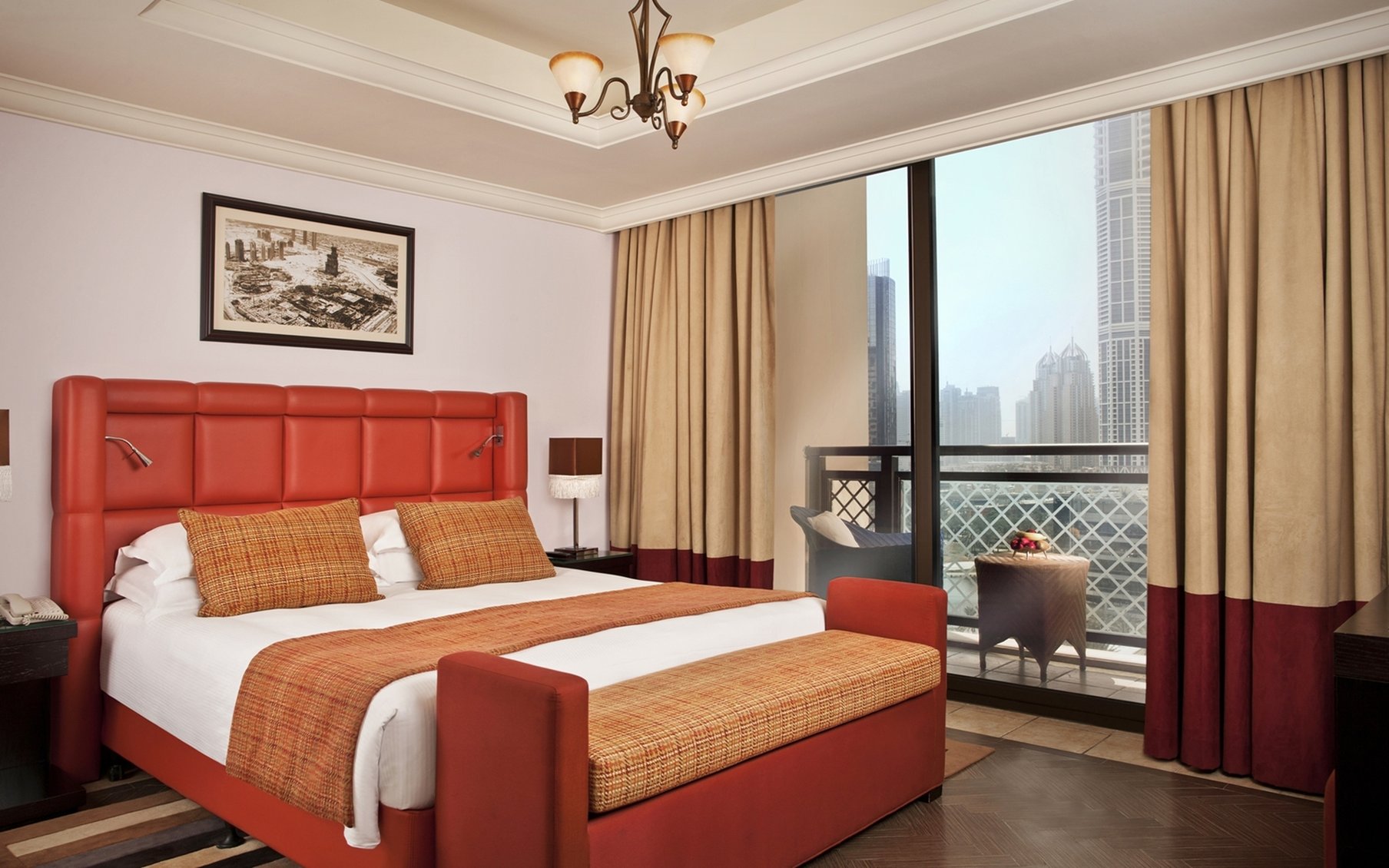 2 BEDROOMS, SUITE, CITY VIEW