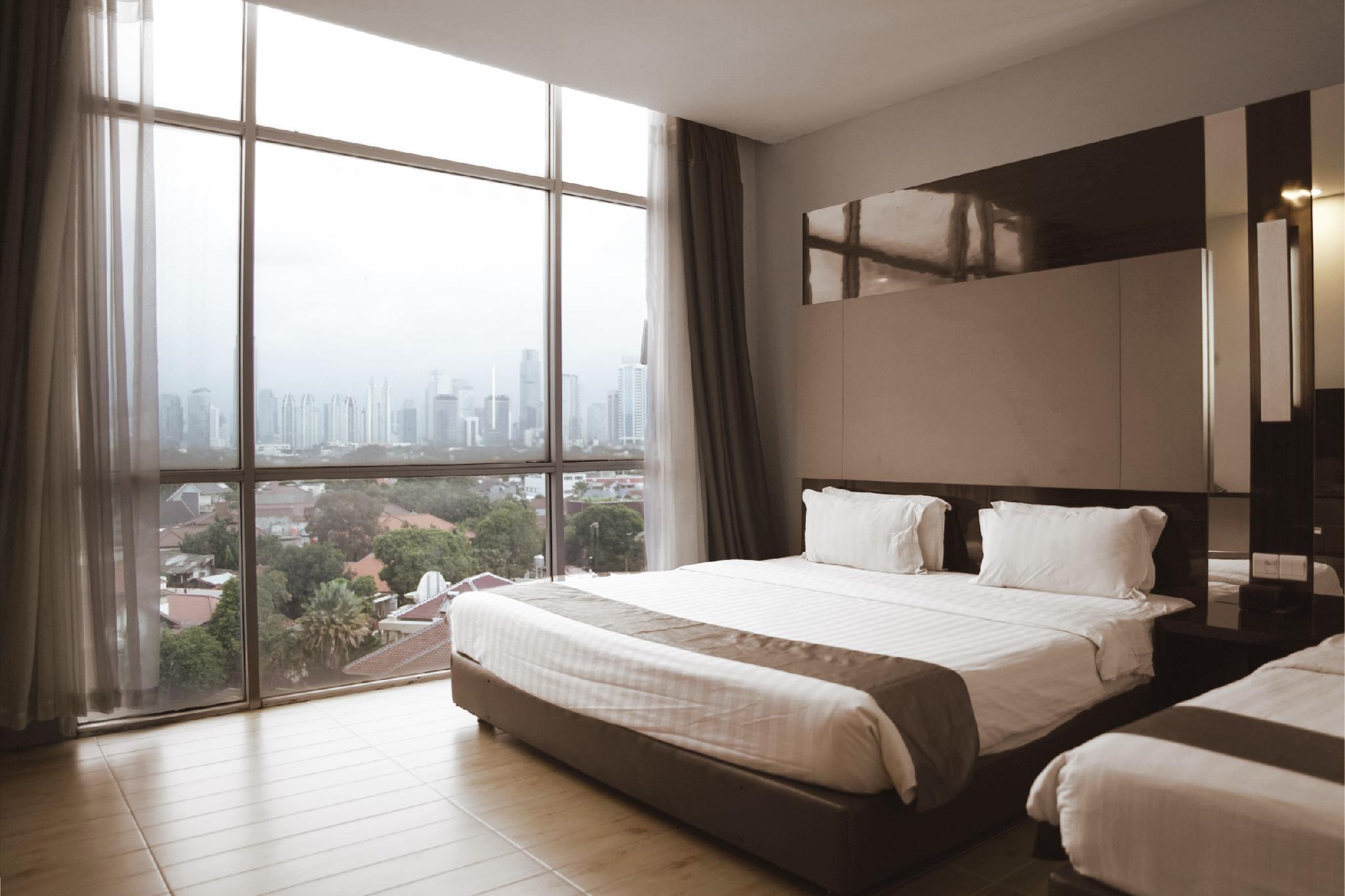 Semi Room, Family Suite, King Bed