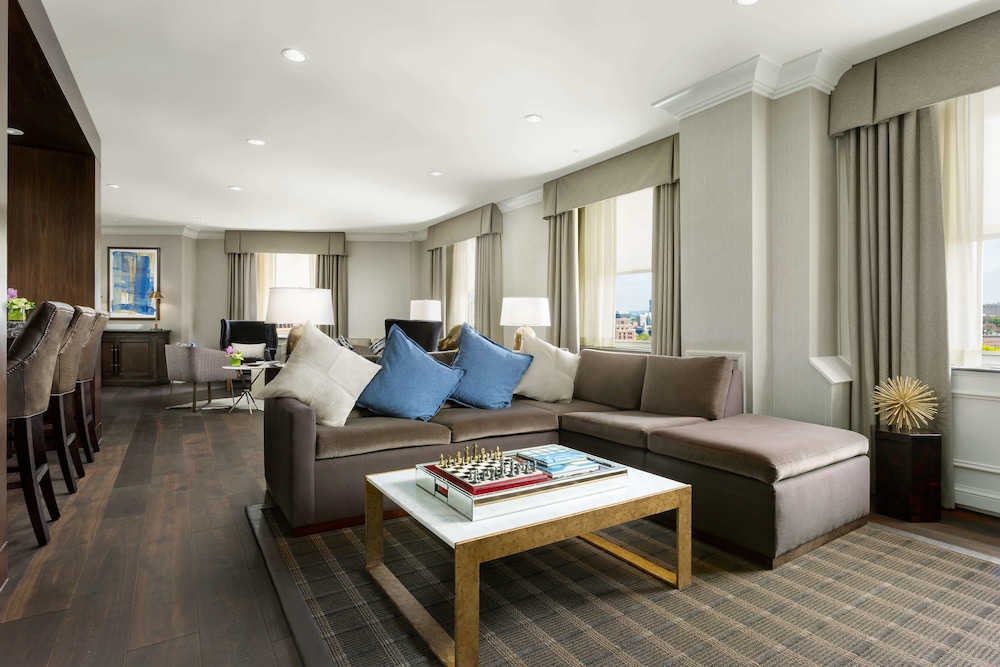Hilton Boston Park Plaza 46/60