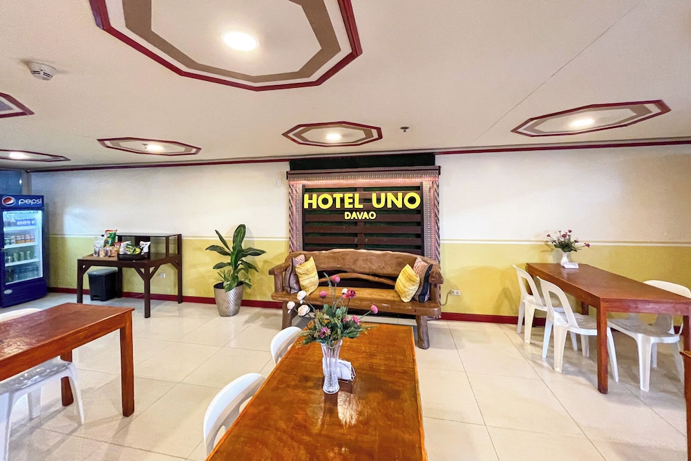 Hotel Uno 35/50