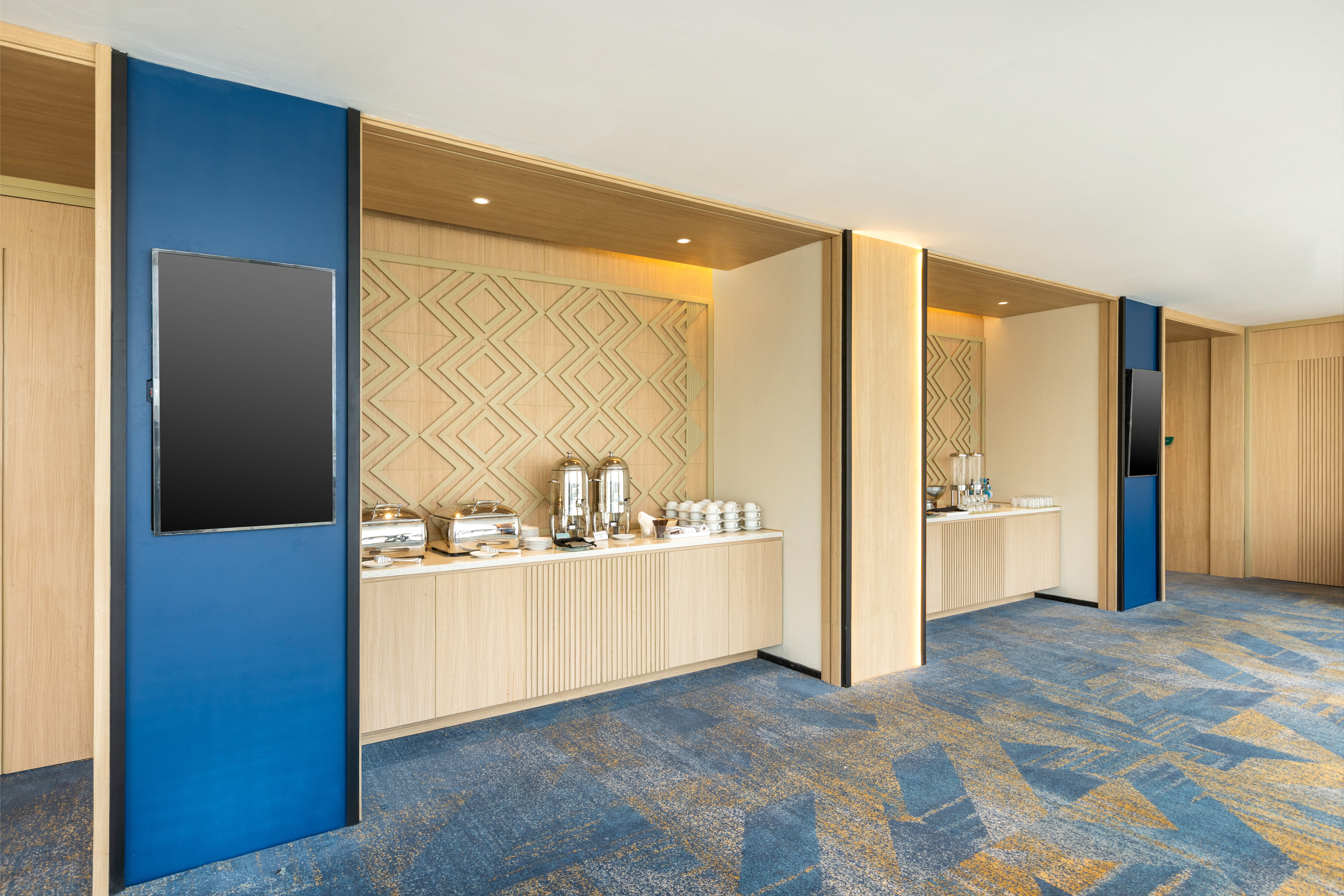 Holiday Inn Lampung Bukit Randu 8/50
