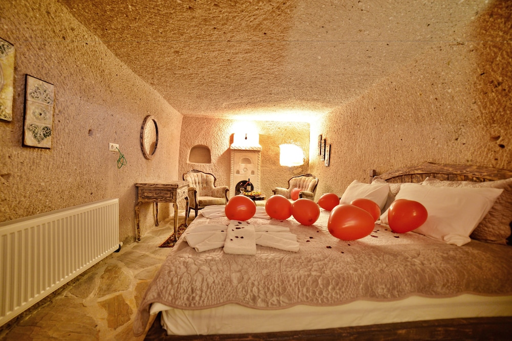 Valley Inn Cave Hotel 31/50